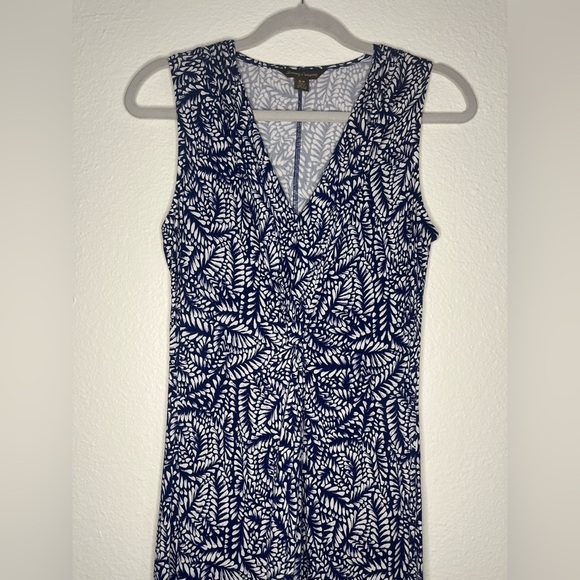 Tommy Bahama ๐ฟ Navy & White Leaf Print Maxi Dress โ Size S/P - Picture 5 of 9